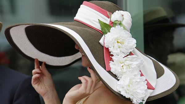 To having hats as awesome as this next year. (Via apkxda)