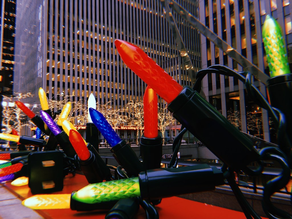 Holiday Playlist 2018: Haul Out the&nbsp;Holly